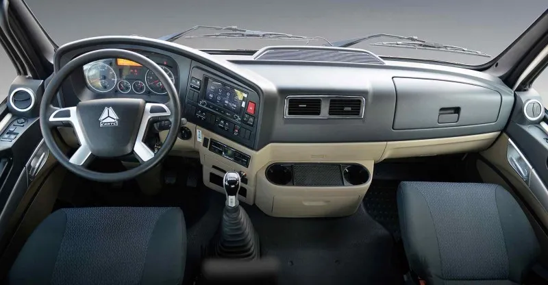 شاحنة البضائع 8x4 Howo-NX Hohan