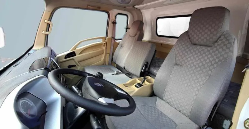 شاحنة الشحن 4x2 Sinotruk Light Truck 3T