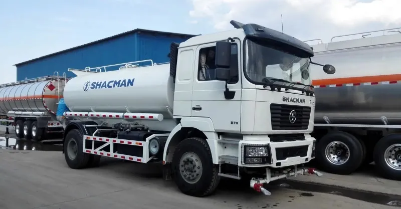 شاحنة الرشاش 4x2 شاكمان F2000