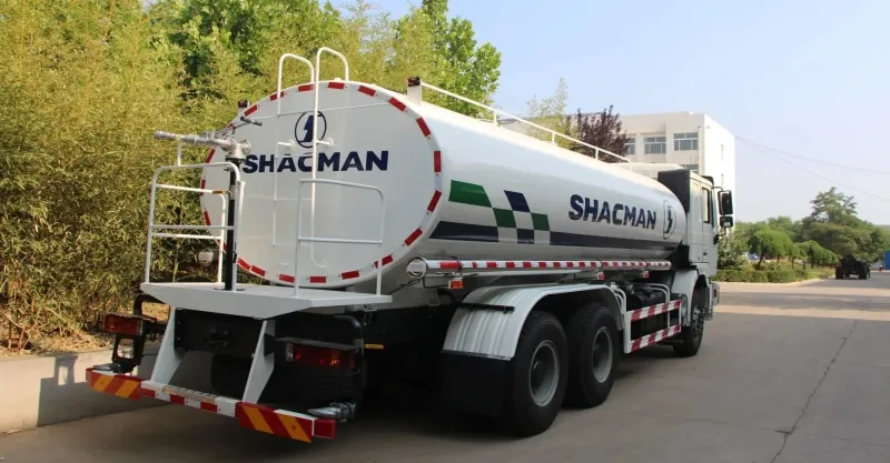 شاحنة الرشاش 6x4 شاكمان F2000