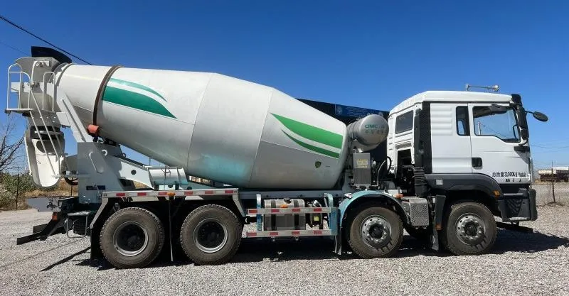 Mixer 8x4 Shacman M3000S